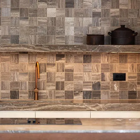 Ormus - Beachfront Sanctuary Blending With Earth, Sun & Sea By Etouri Vila *