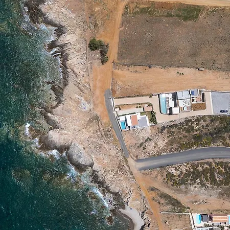 Ormus - Beachfront Sanctuary Blending With Earth, Sun & Sea By Etouri Vila