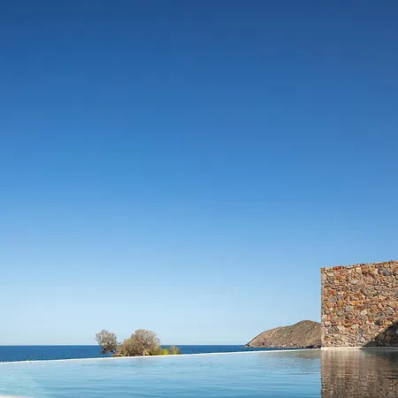 Ormus - Beachfront Sanctuary Blending With Earth, Sun & Sea By Etouri Panormos (Crete)