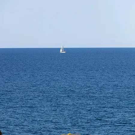Ormus - Beachfront Sanctuary Blending With Earth, Sun & Sea By Etouri Panormos (Crete)