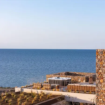 Ormus - Beachfront Sanctuary Blending With Earth, Sun & Sea By Etouri *