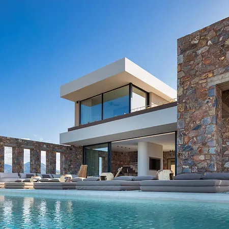 Ormus - Beachfront Sanctuary Blending With Earth, Sun & Sea By Etouri Villa