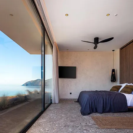 Ormus - Beachfront Sanctuary Blending With Earth, Sun & Sea By Etouri Villa Panormos (Crete)