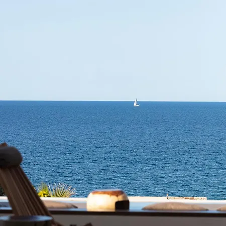 Ormus - Beachfront Sanctuary Blending With Earth, Sun & Sea By Etouri *