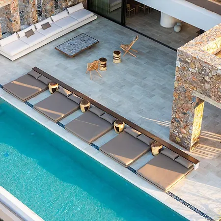 Villa Ormus - Beachfront Sanctuary Blending With Earth, Sun & Sea By Etouri *